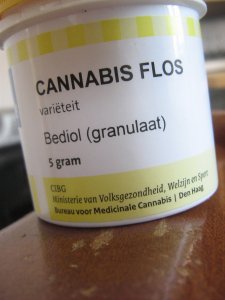 wietolie-kopen-bij-apotheek